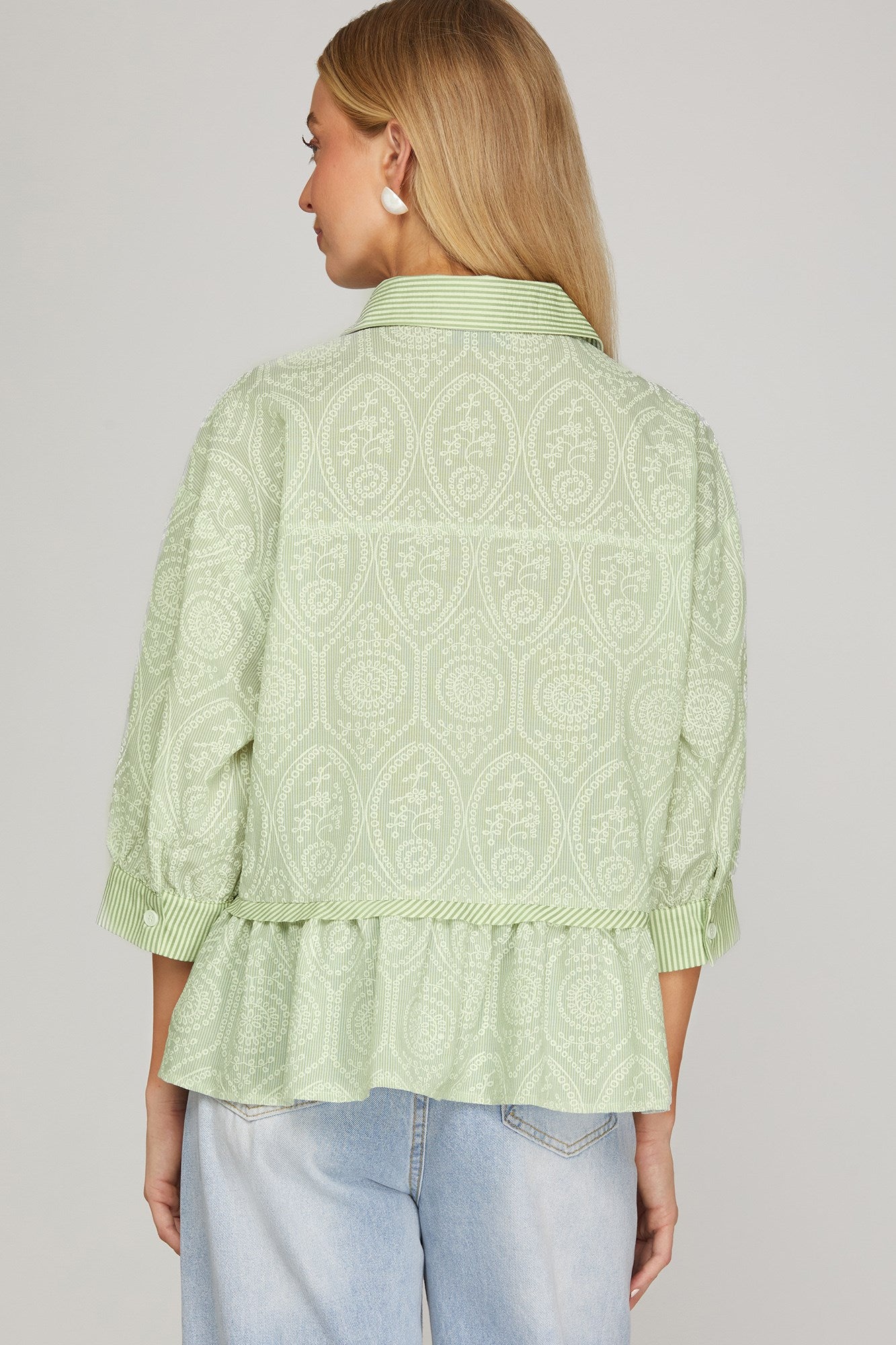 3/4 sleeve Button down top