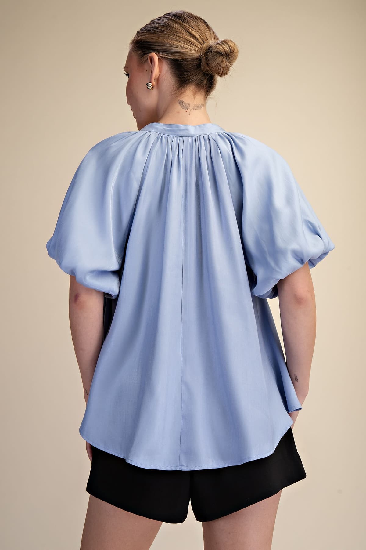 V-neck Bubble sleeve Blouse
