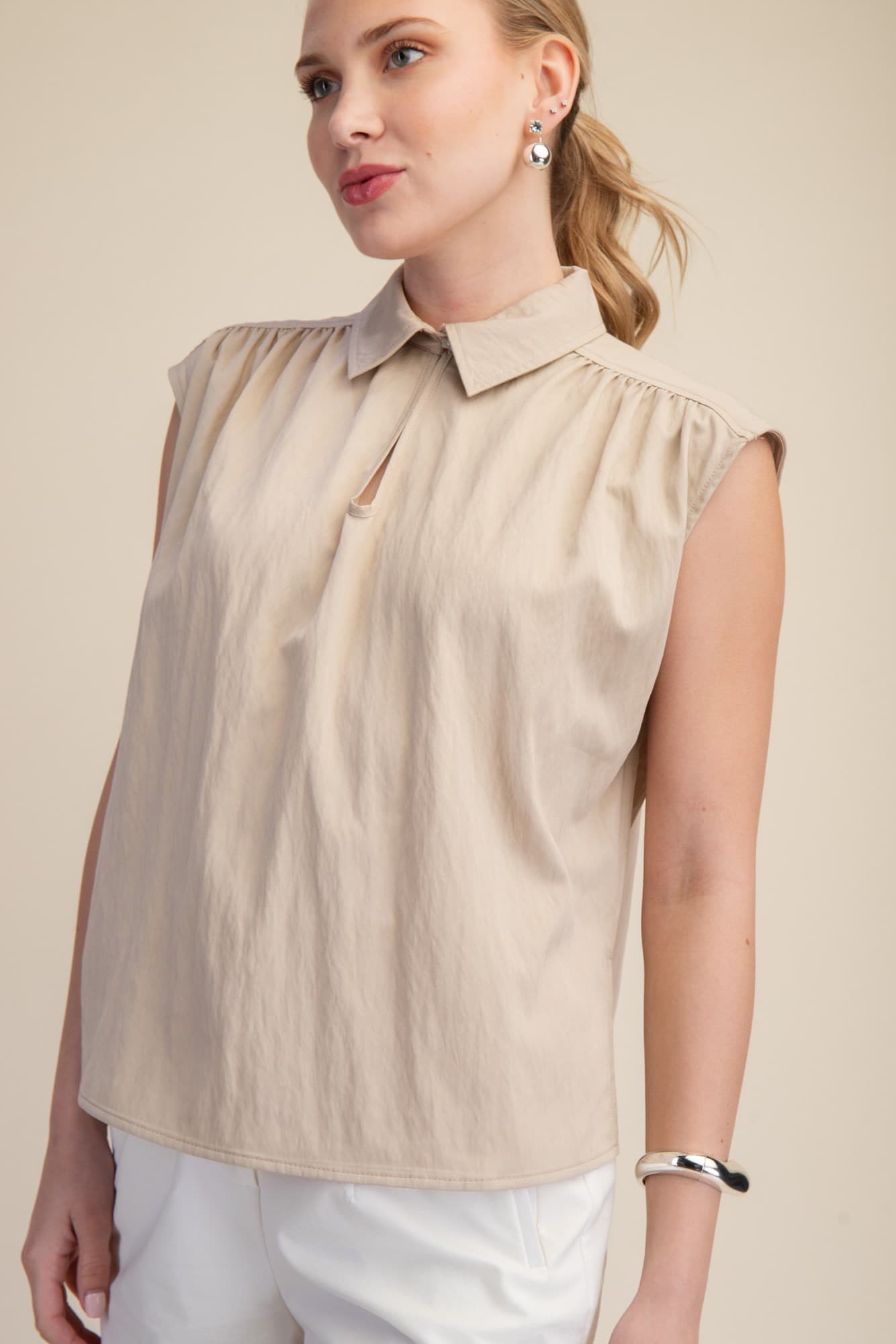 Sleeveless Keyhole Blouse