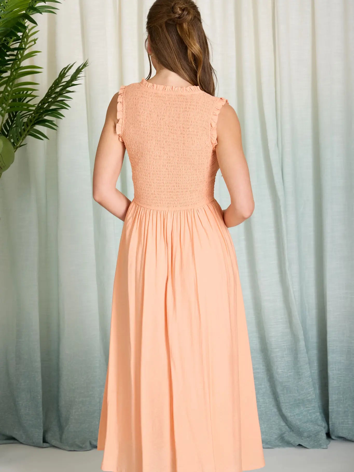 Sweetheart Smocked Maxi Dress