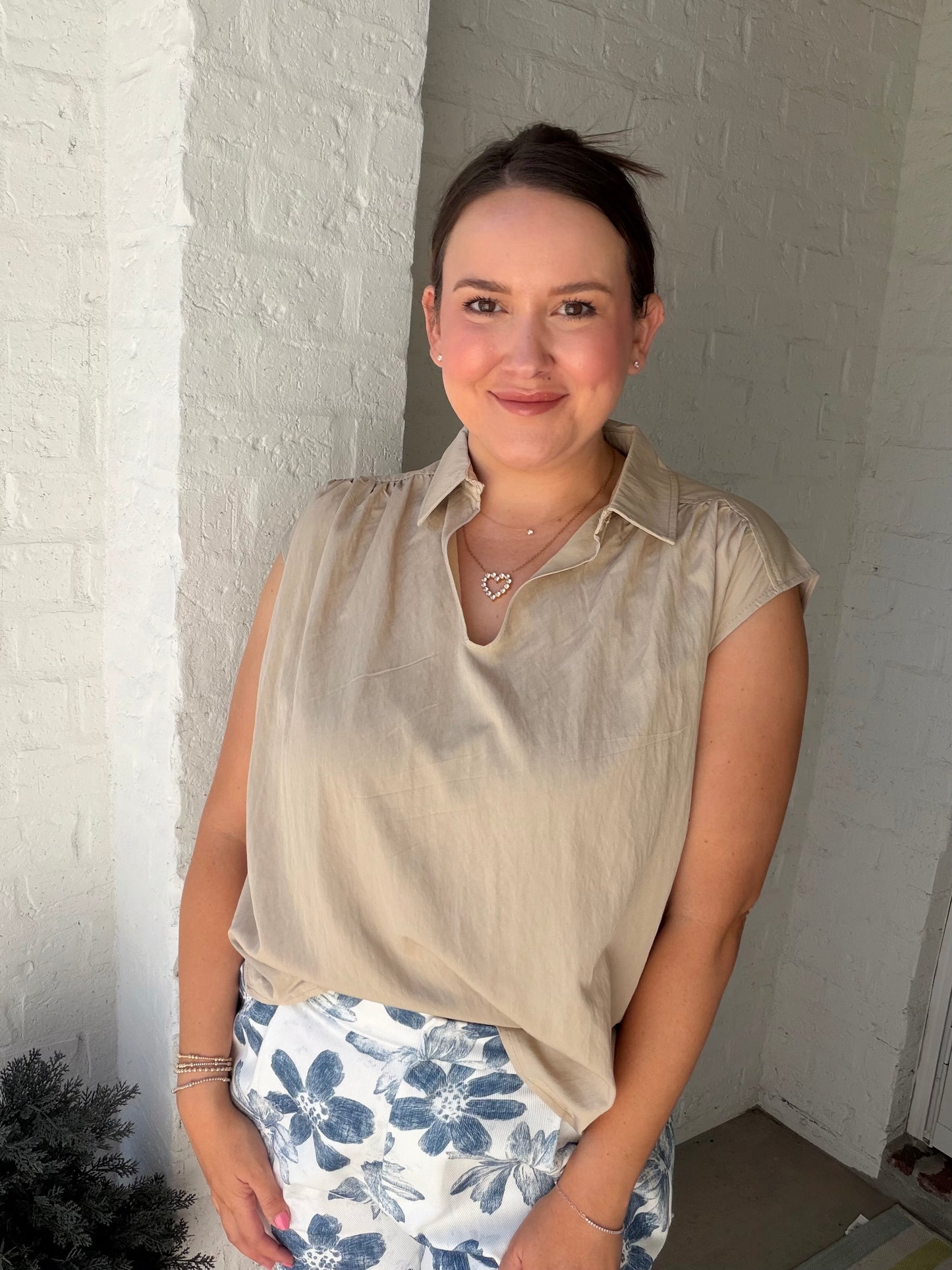 Sleeveless Keyhole Blouse