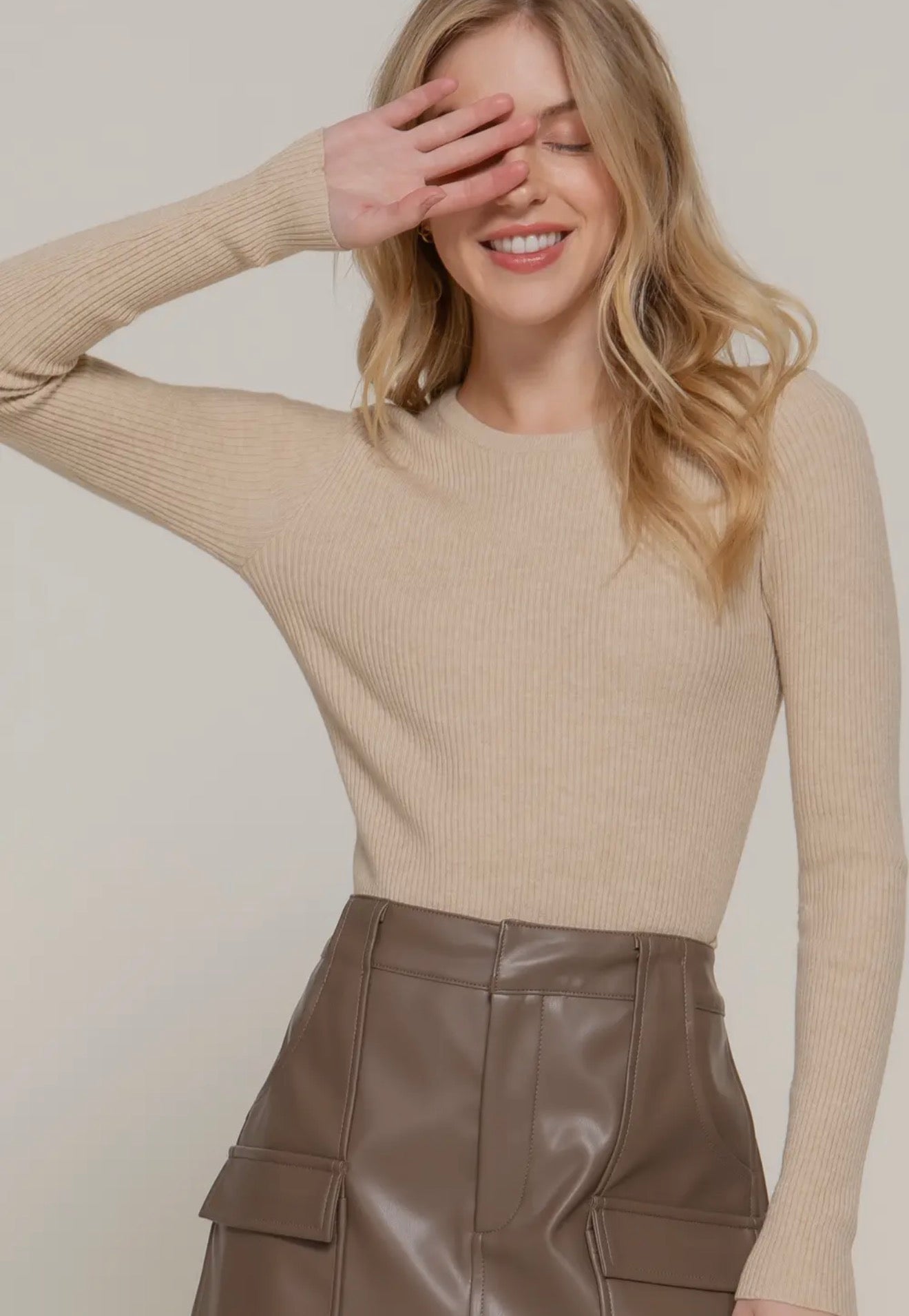 Crew neck ribbed sweater