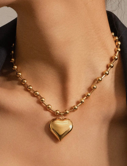 Non tarnish large heart necklace gold