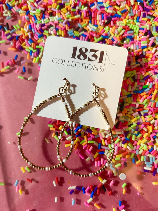 Summertime white earrings